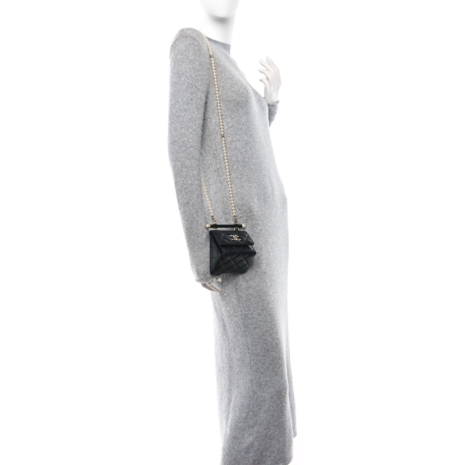 Chanel Lambskin Quilted Pearl Pyramid Clutch With Chain Black 2 of 10