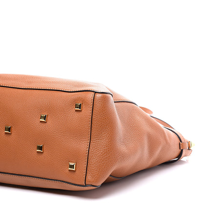 Valentino Garavani Grained Calfskin My Rockstud Soft Tote Light Cuir 8 of 11