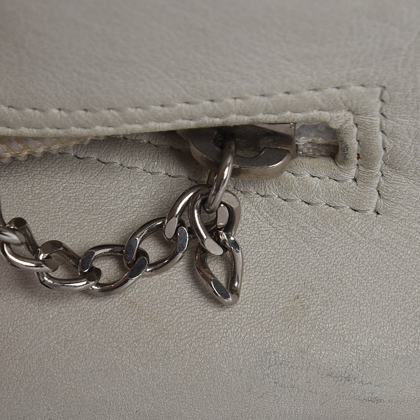 Calfskin Python Quilted Large Cambon Bowler White
