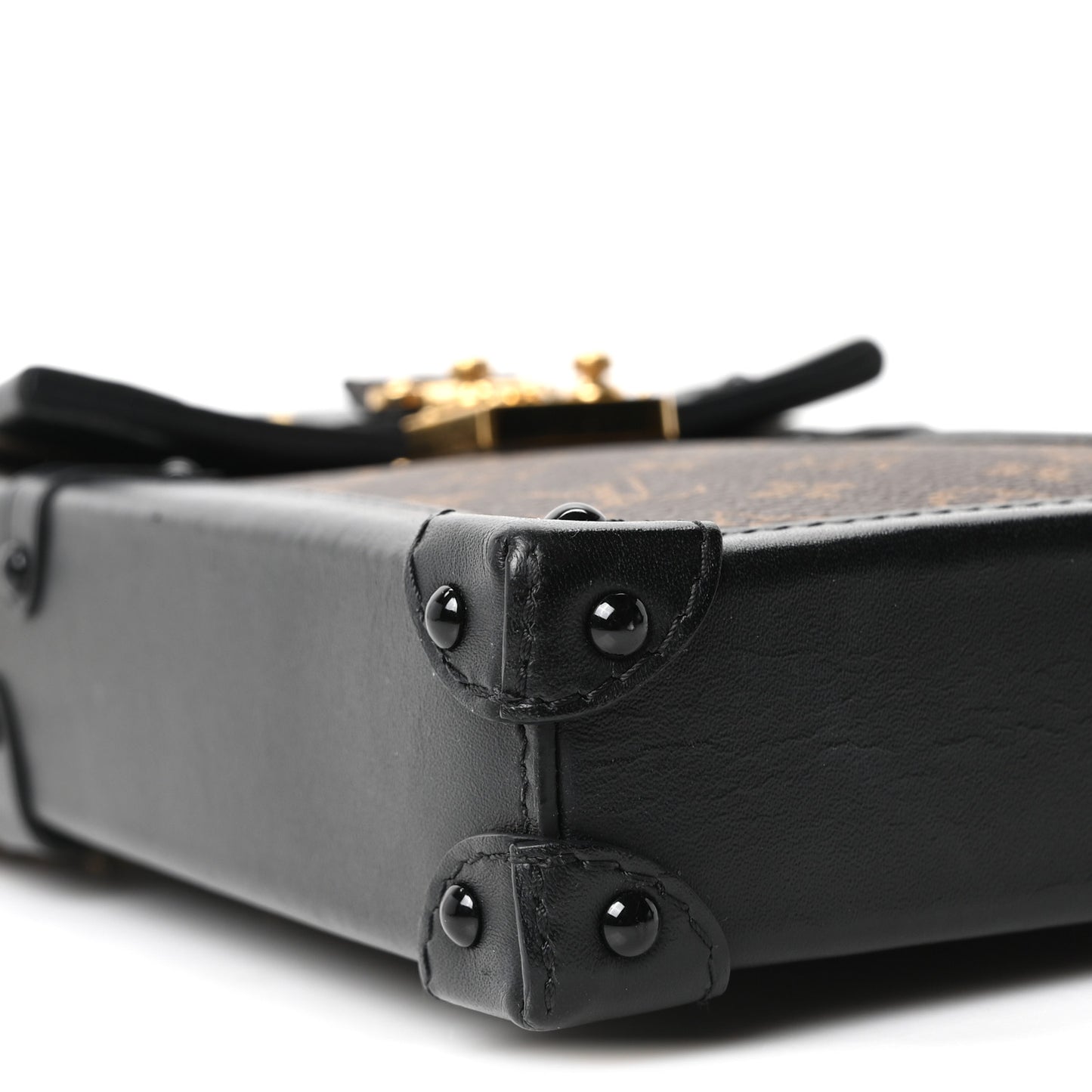Monogram Pochette Trunk Verticale Black