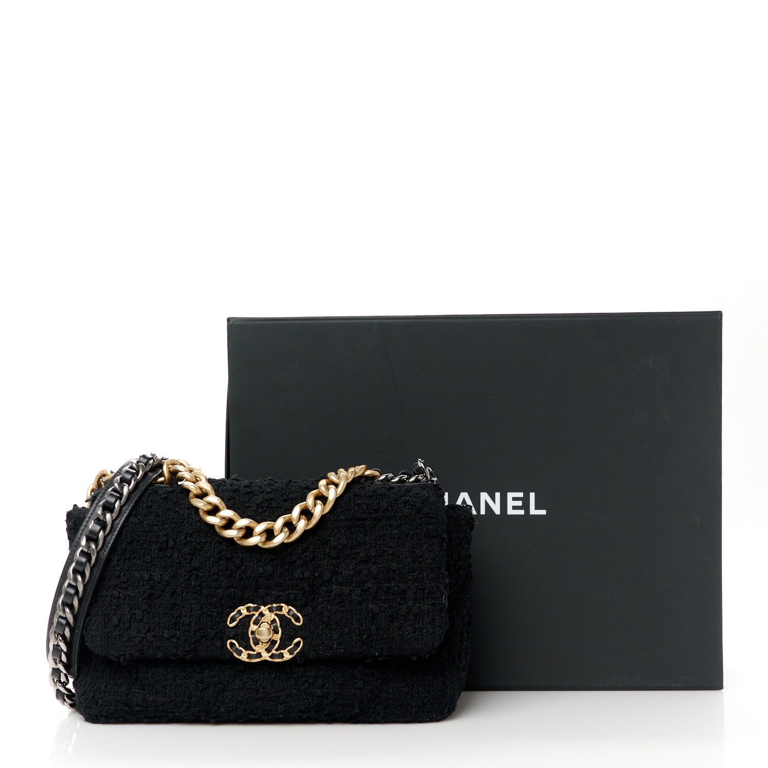 Chanel Tweed Quilted Medium Chanel 19 Flap Black 11 of 11