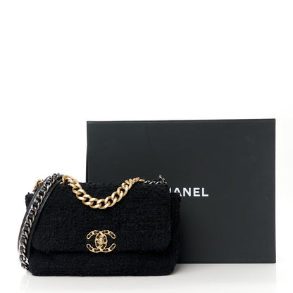 Chanel Tweed Quilted Medium Chanel 19 Flap Black 11 of 11