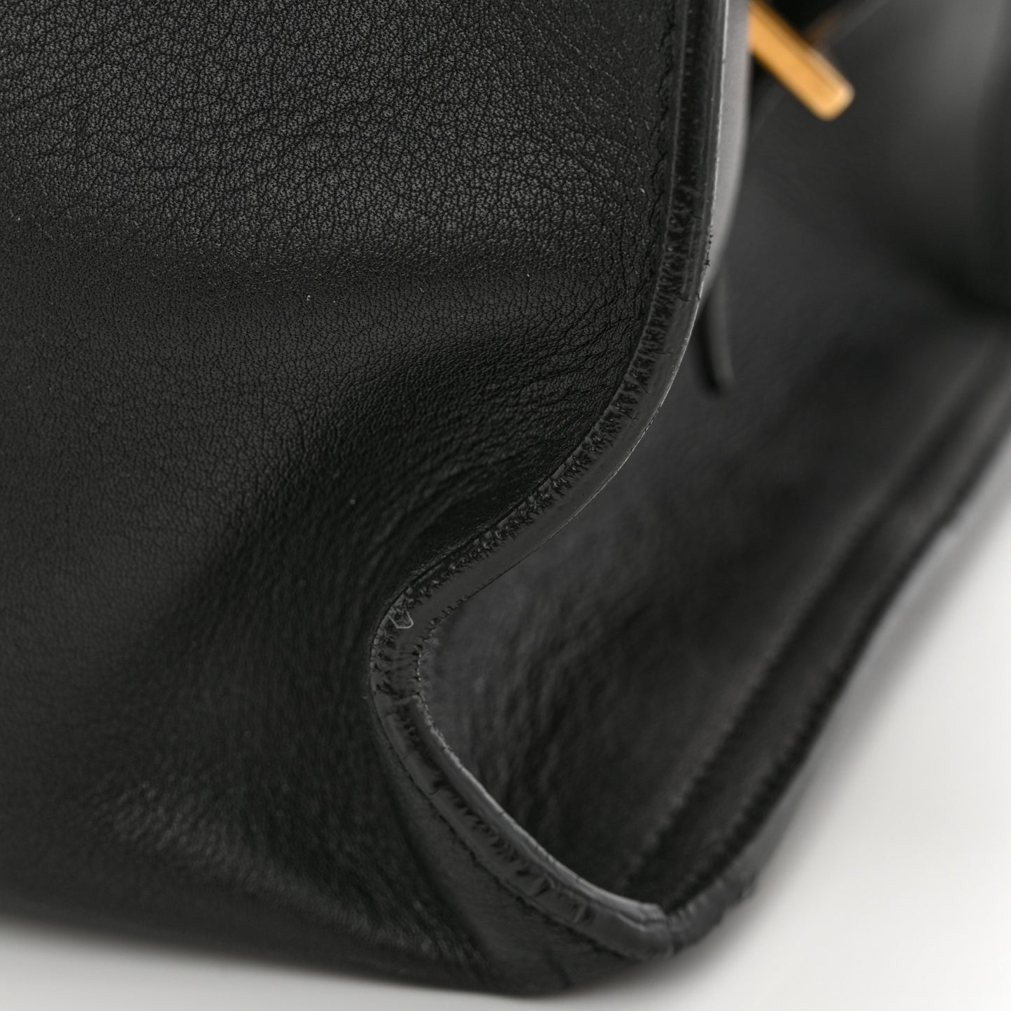 Calfskin Medium Classic Y Cabas Black