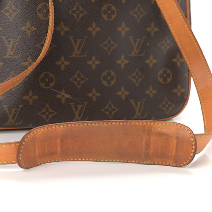 Louis Vuitton Monogram Hudson GM 18 of 18