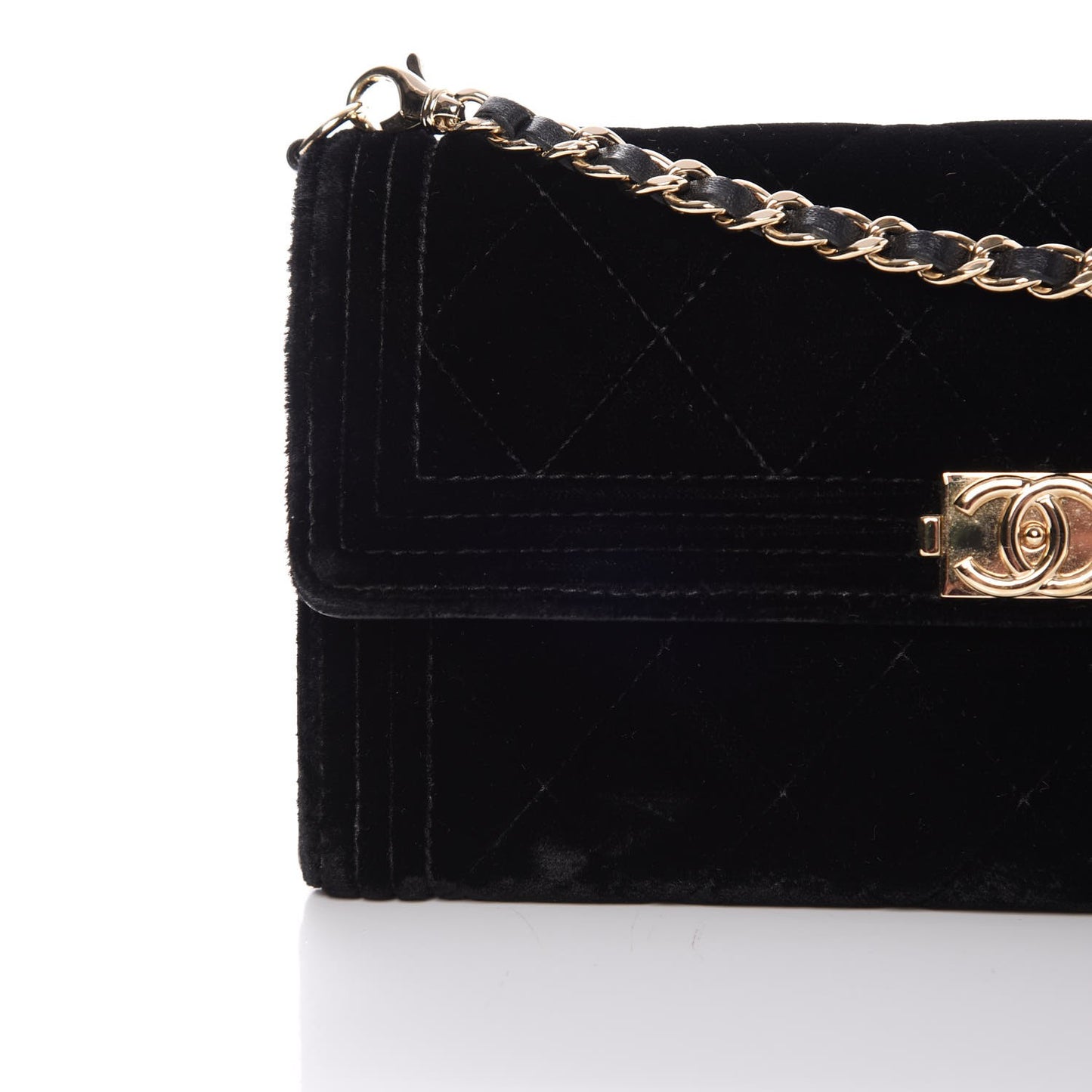 Velvet Boy Wallet On Removable Chain Black