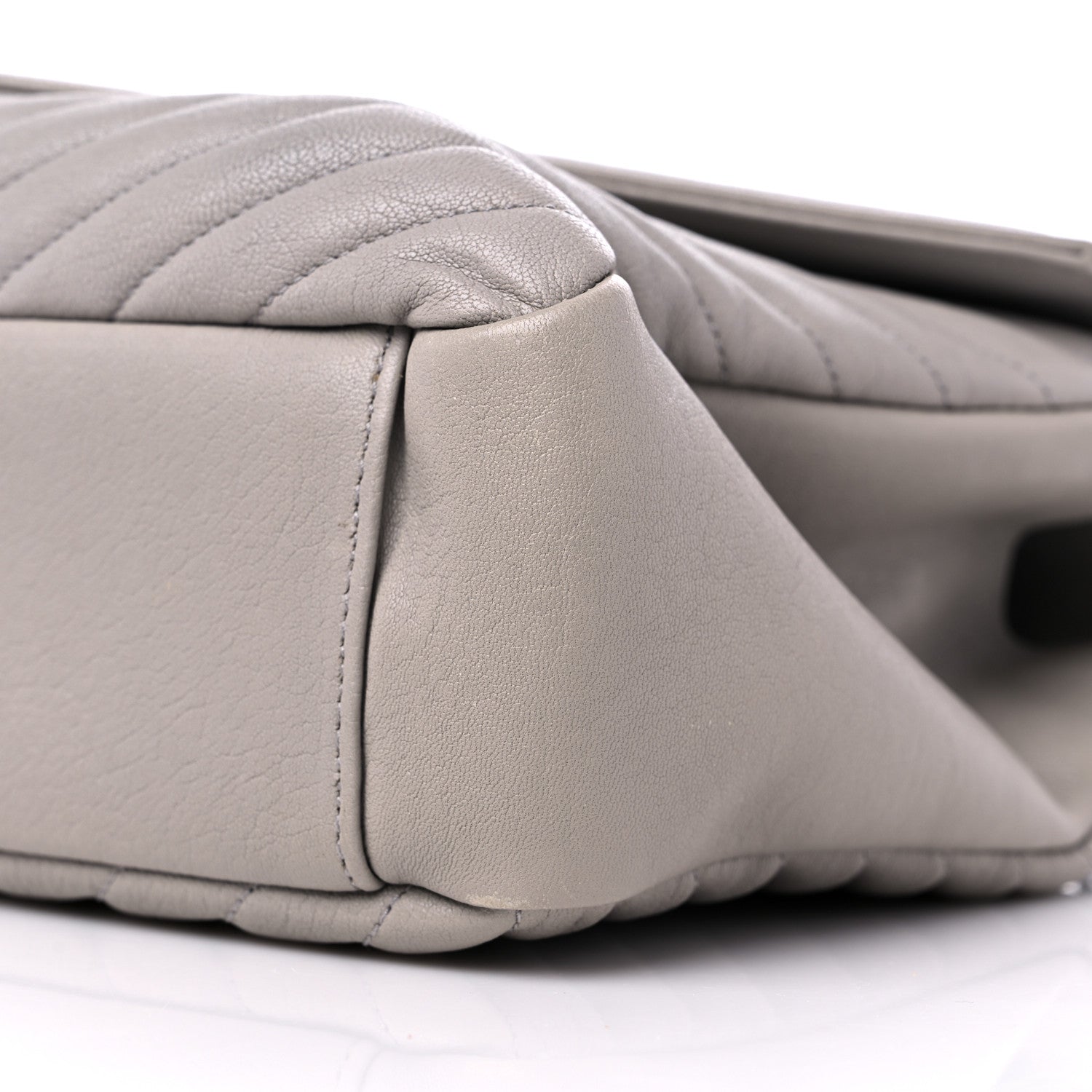 Saint Laurent Sheepskin Matelasse Chevron Monogram Large College Satchel Light Grey 10 of 15