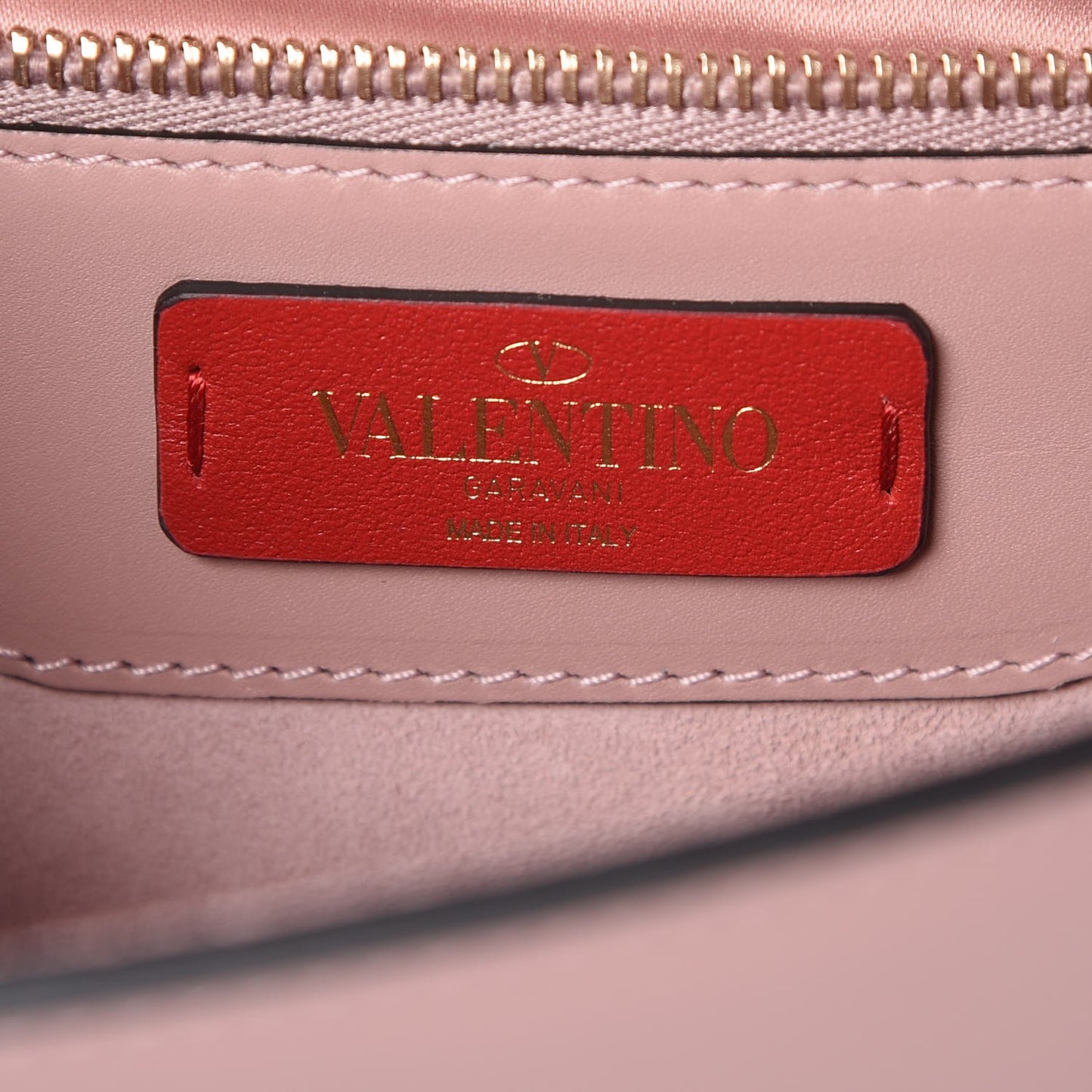 Vitello Groumette Small Rockstud Demilune Shoulder Bag Lipstick
