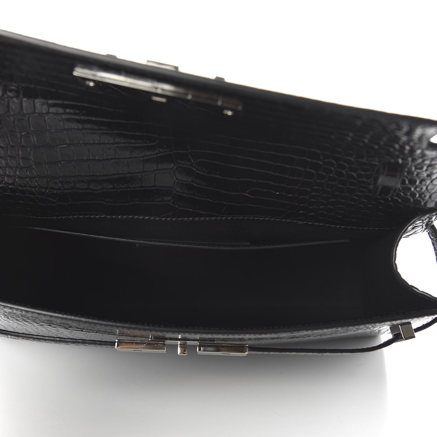 Saint Laurent Shiny Calfskin Crocodile Embossed Manhattan Baguette Black 5 of 9