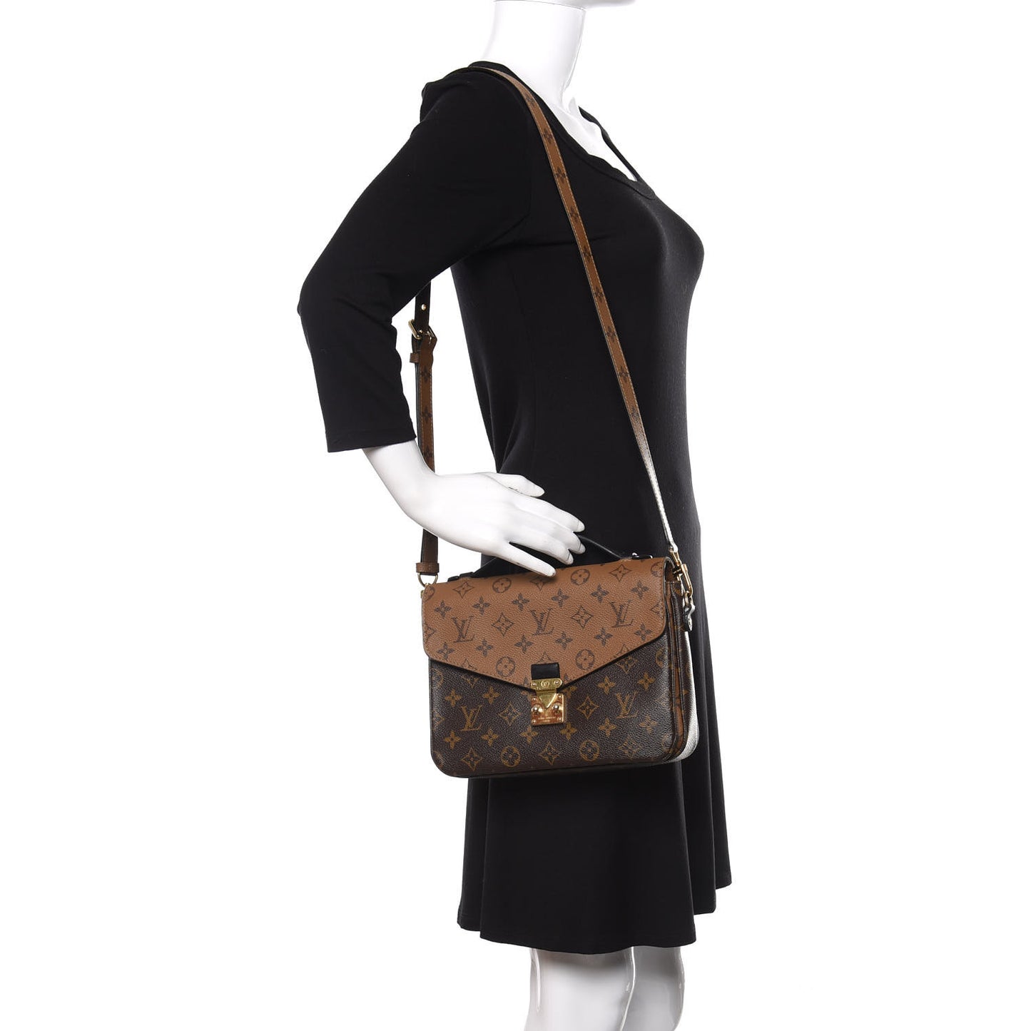 Reverse Monogram Pochette Metis