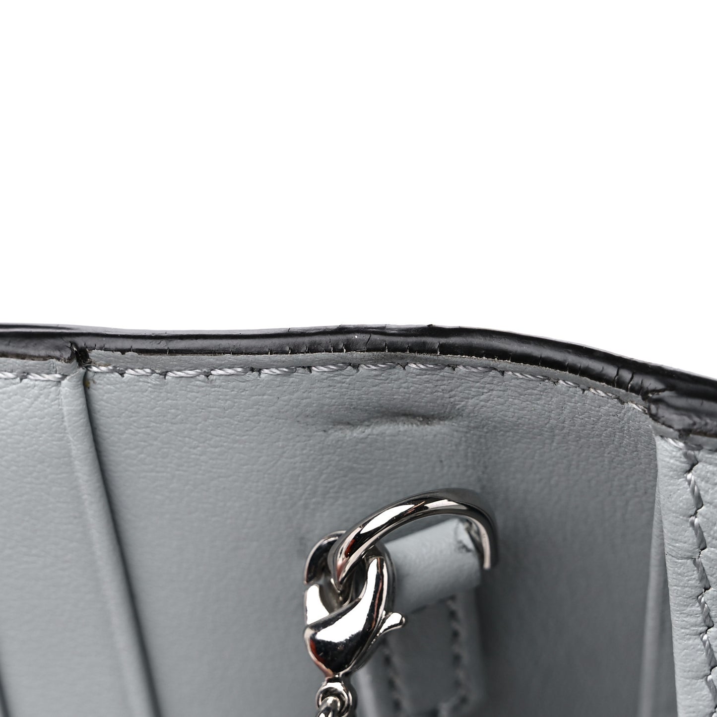 Vitello Liberty Fun Fair Studded Continental Wallet On Chain Grigio Perla Multicolor