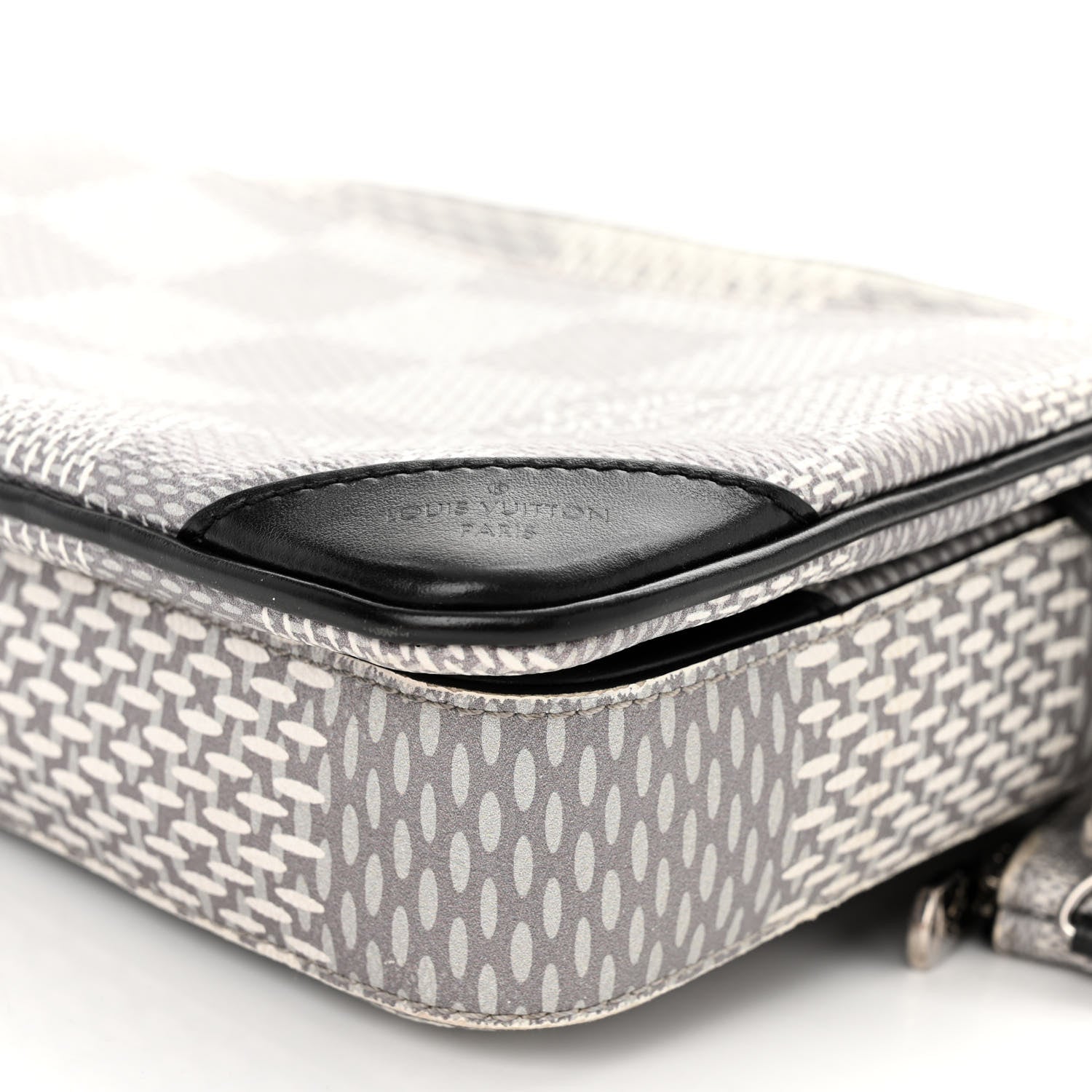 Louis Vuitton Damier Graphite 3D Trio Messenger Antarctica 9 of 9