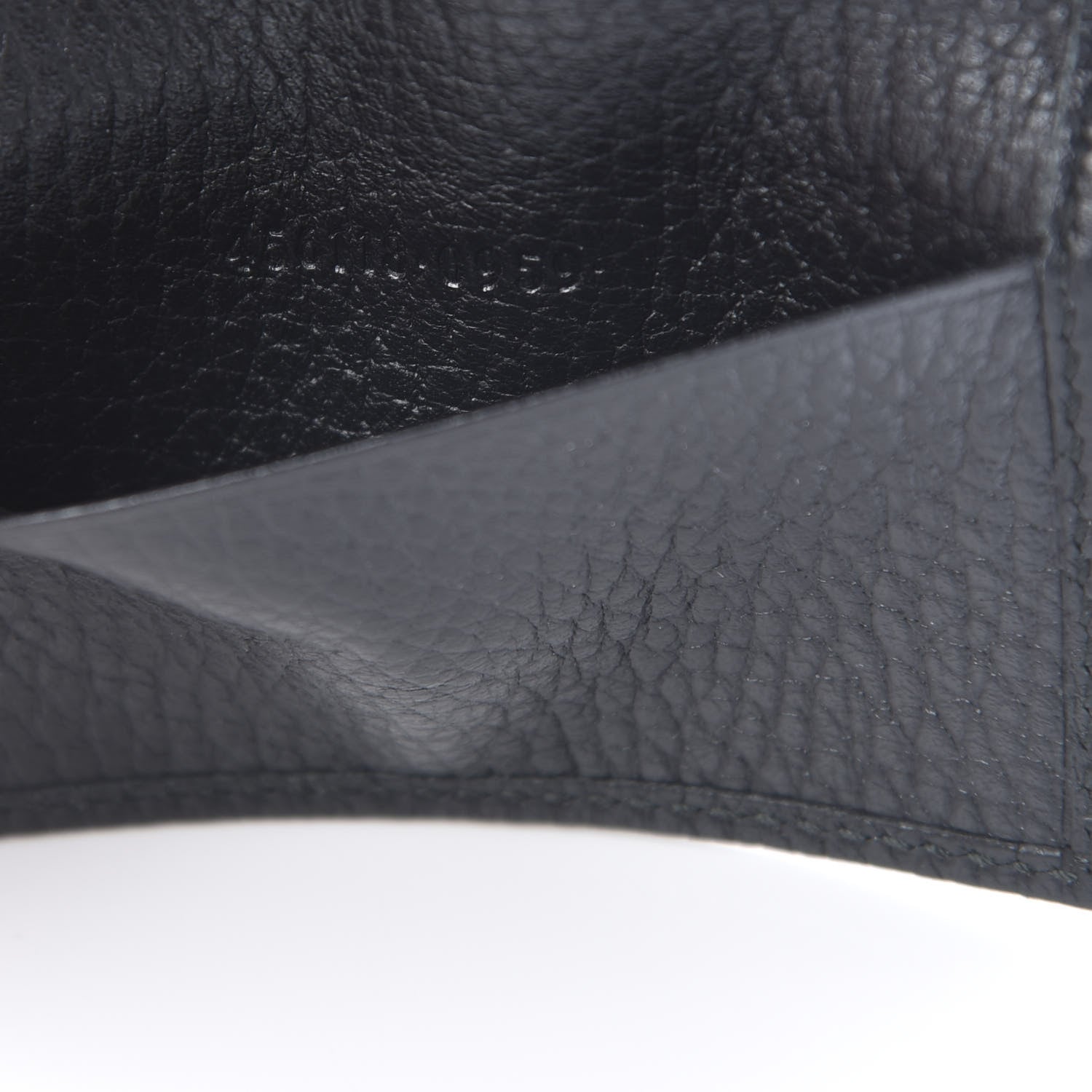 Gucci Pebbled Calfskin GG Marmont 6 Key Holder Black 7 of 8
