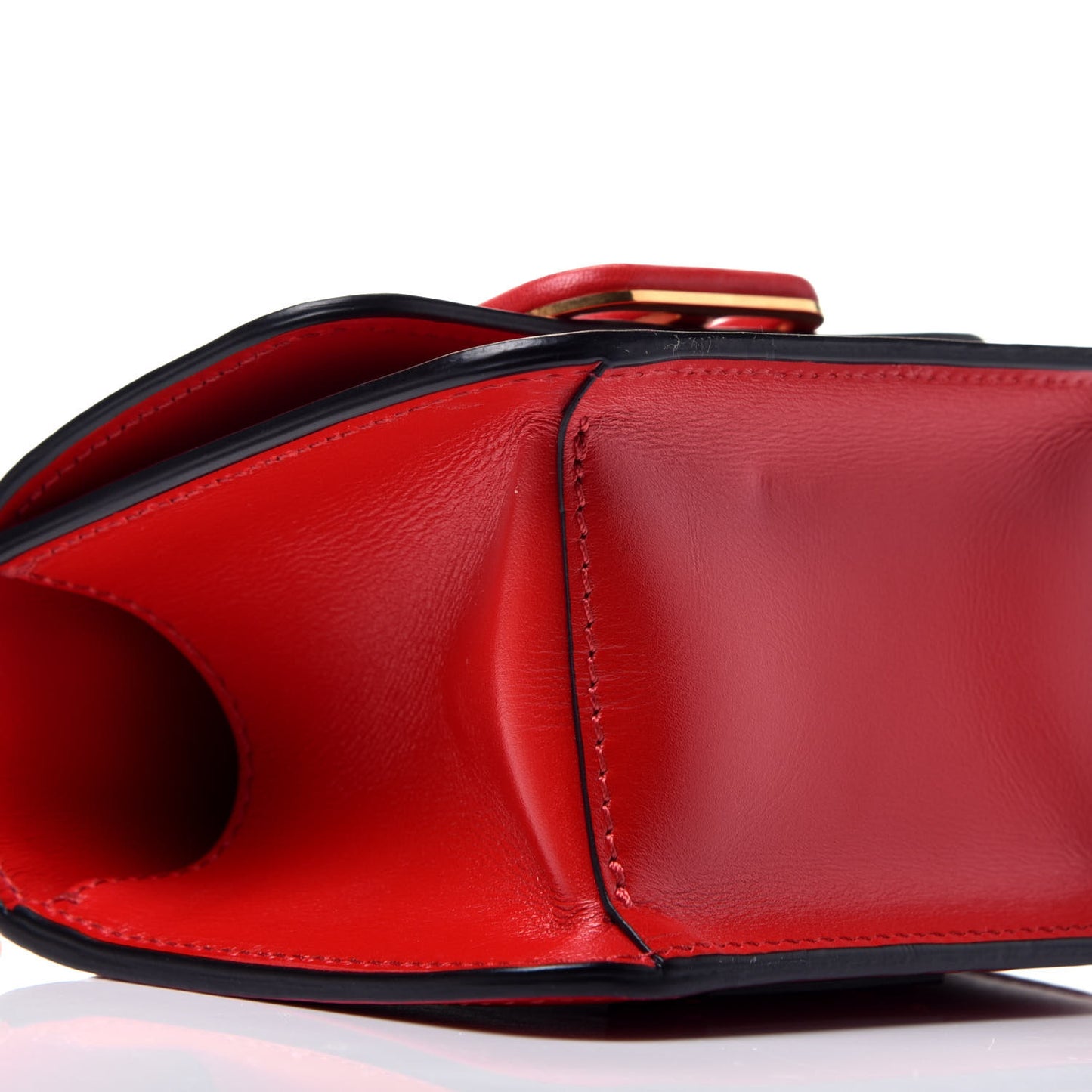 Smooth Calfskin Micro VSling Shoulder Bag Rouge Pur