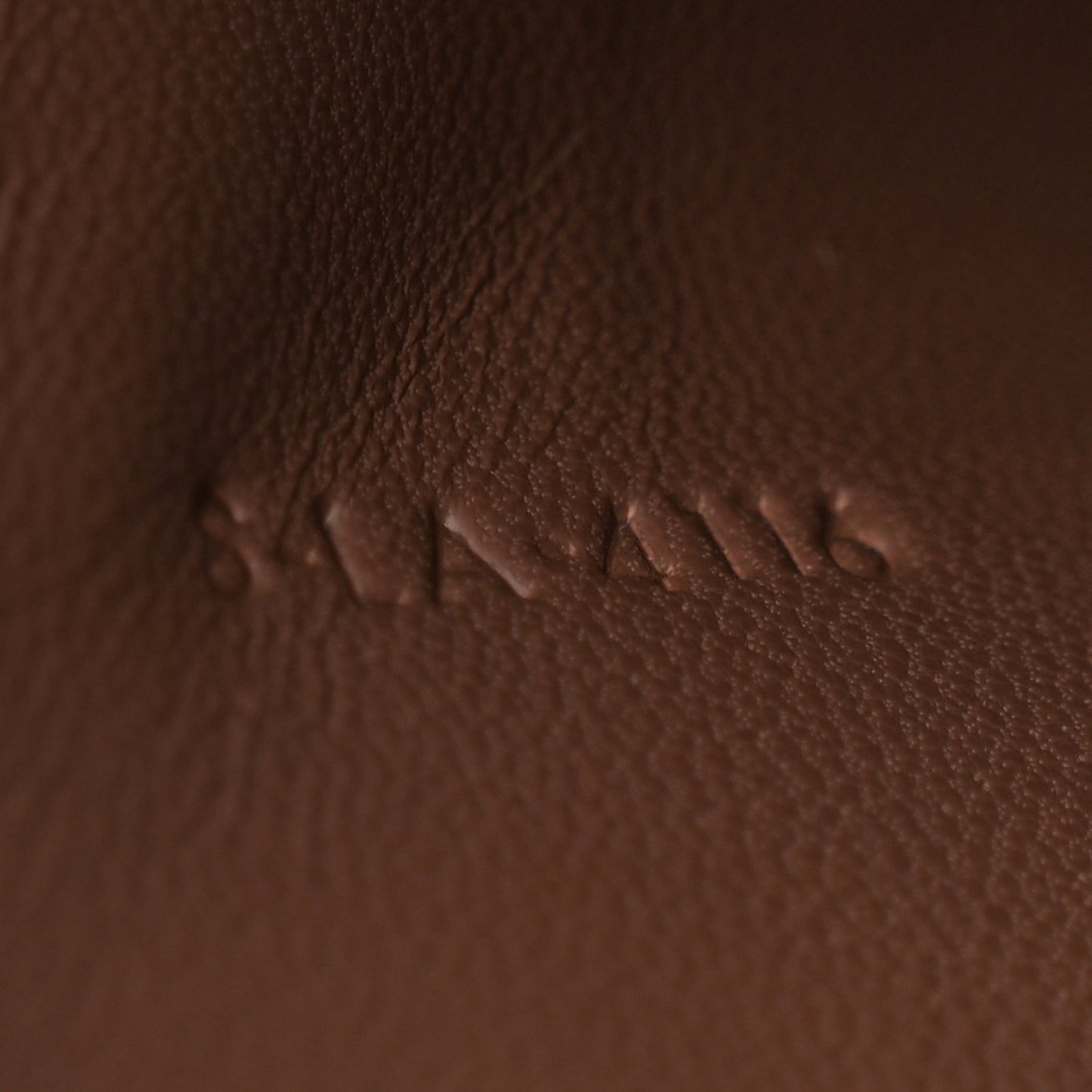 Box Calfskin Medium Classic Box Flap Bag Camel