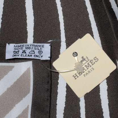 Hermes Silk Soleil De Soie Scarf 90 Gris Taupe 4 of 4