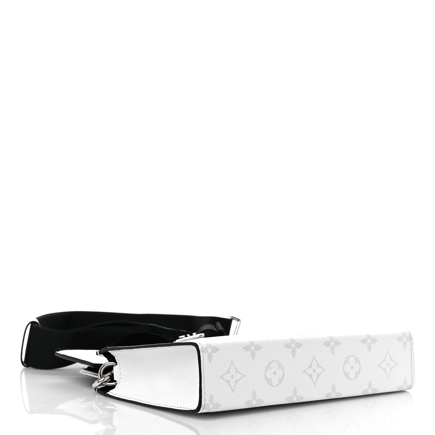 Louis Vuitton Taiga Monogram Gaston Wearable Wallet Optic White 4 of 9