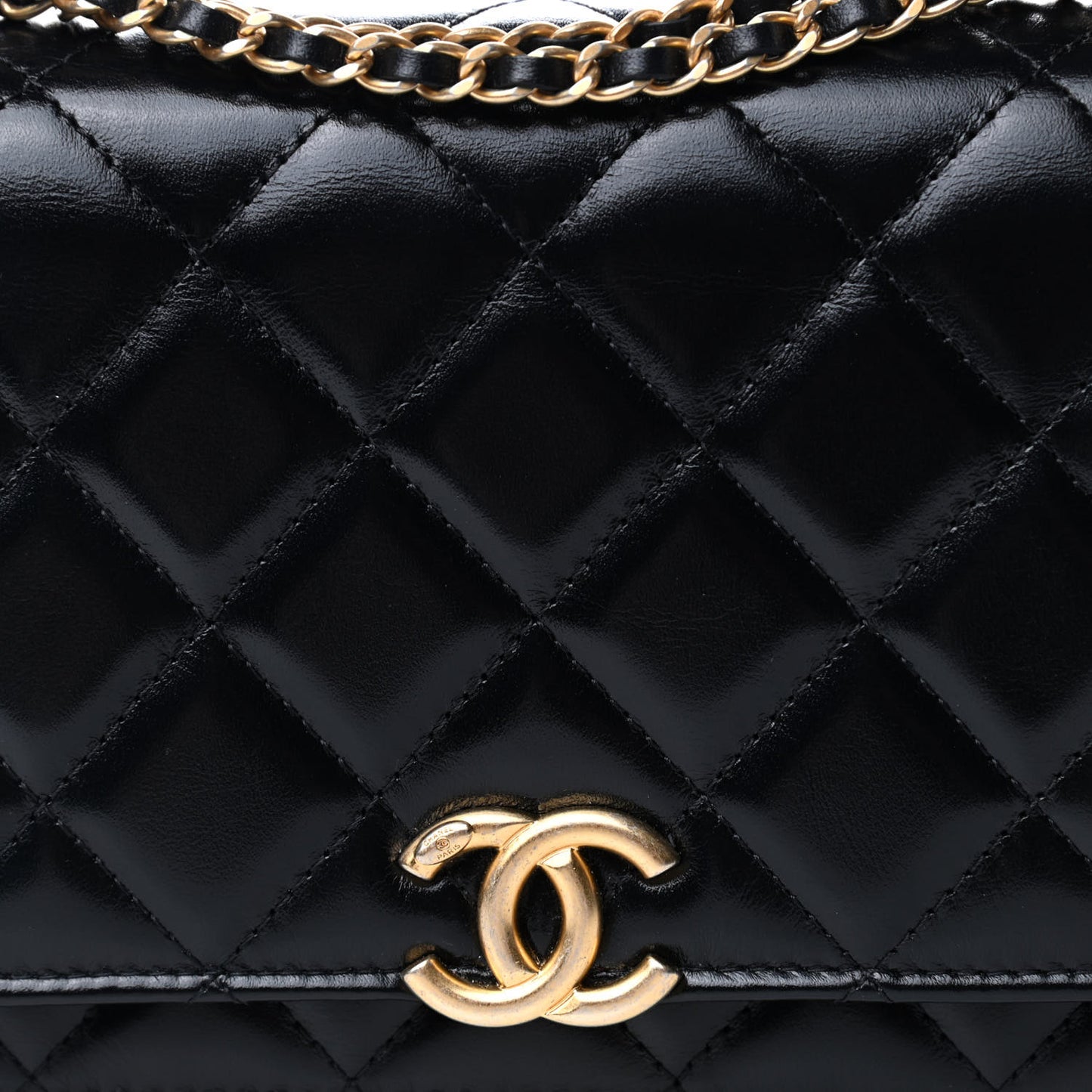 Calfskin Quilted Perfect Fit Wallet On Chain WOC Black