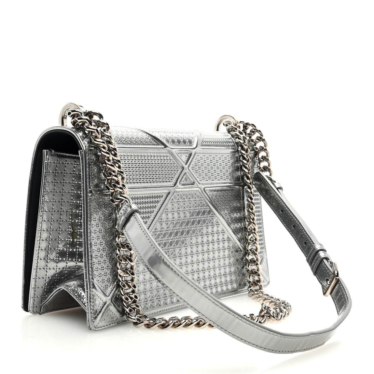 Christian Dior CHRISTIAN DIOR Metallic Patent Micro-Cannage Medium Diorama Flap Bag Silver 3 of 9