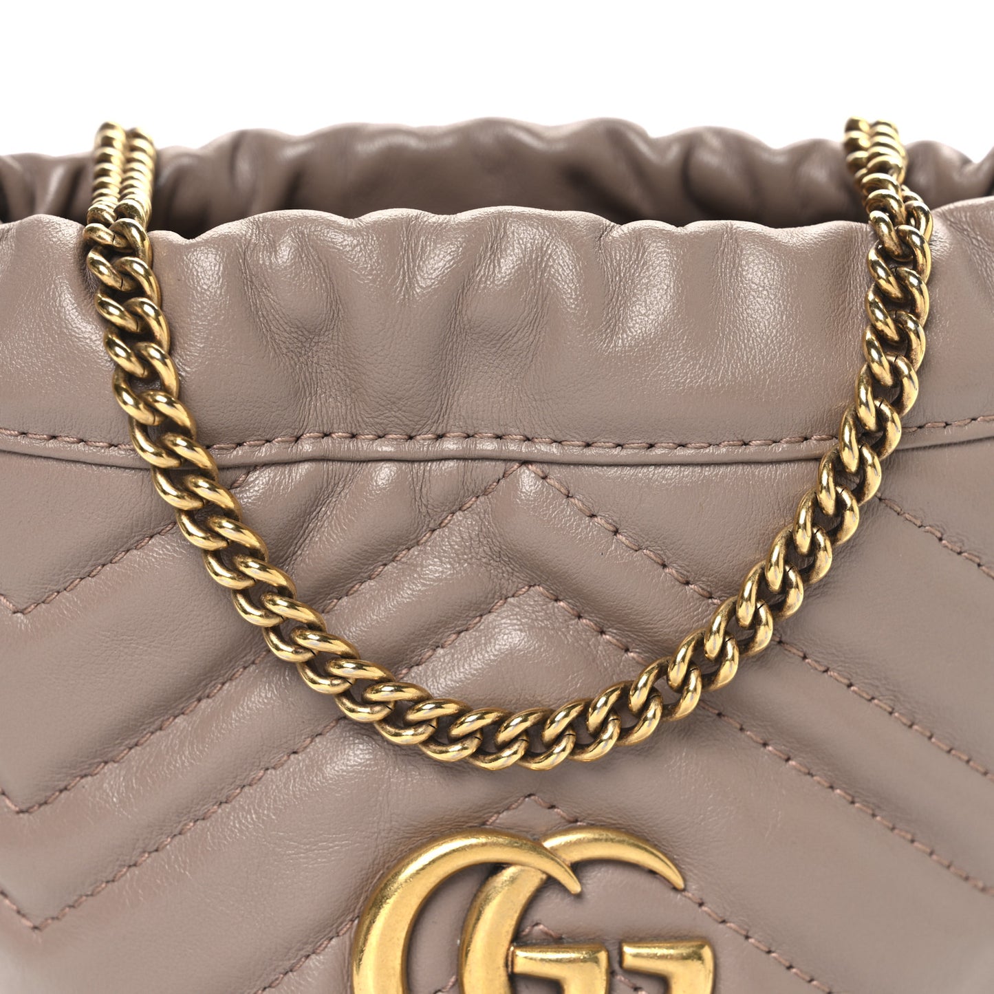 Calfskin Matelasse Mini GG Marmont 2.0 Bucket Bag Porcelain Rose