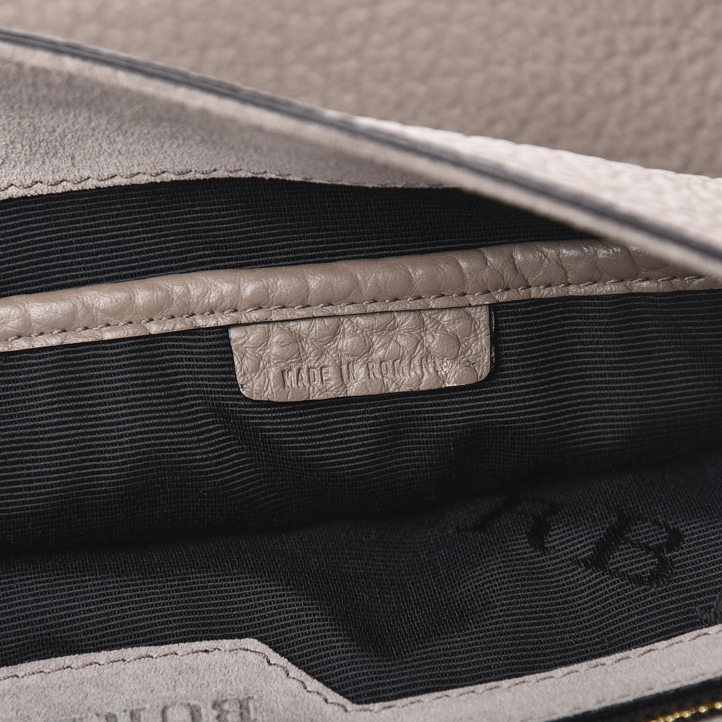 Heritage Grain Sonnet Clutch Pale Taupe