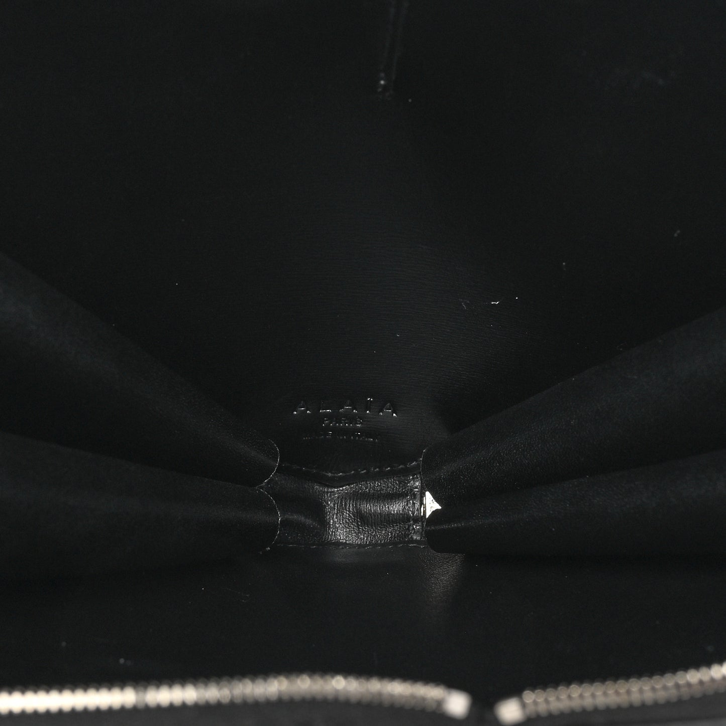 Calfskin Le Coeur Bag Black