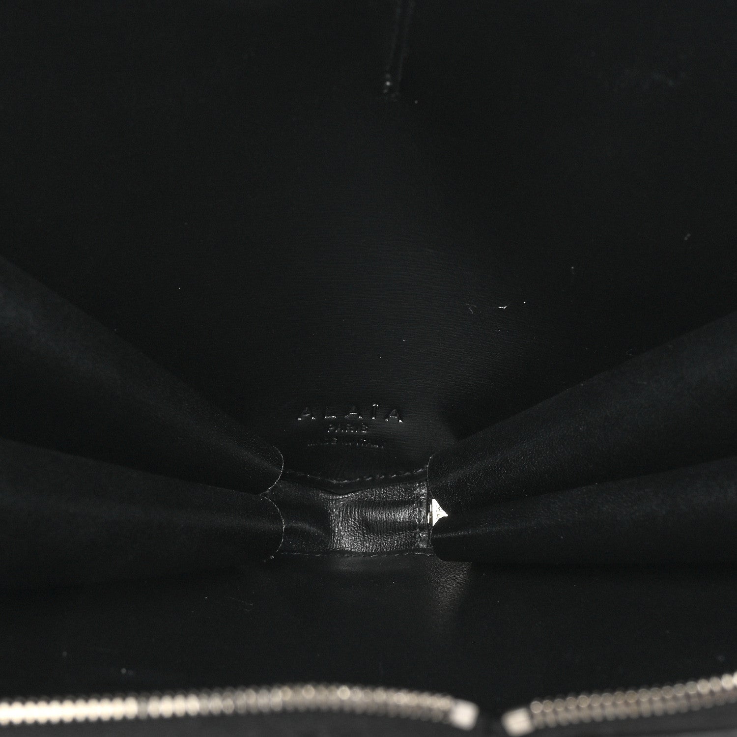 Alaia Calfskin Le Coeur Bag Black 4 of 11