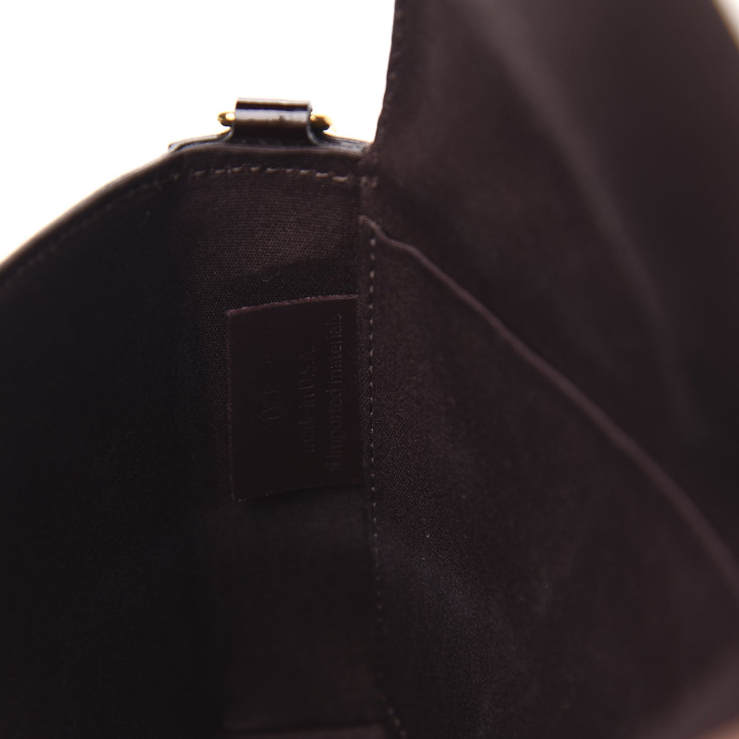 Vernis Pochette Felicie Chain Wallet Amarante