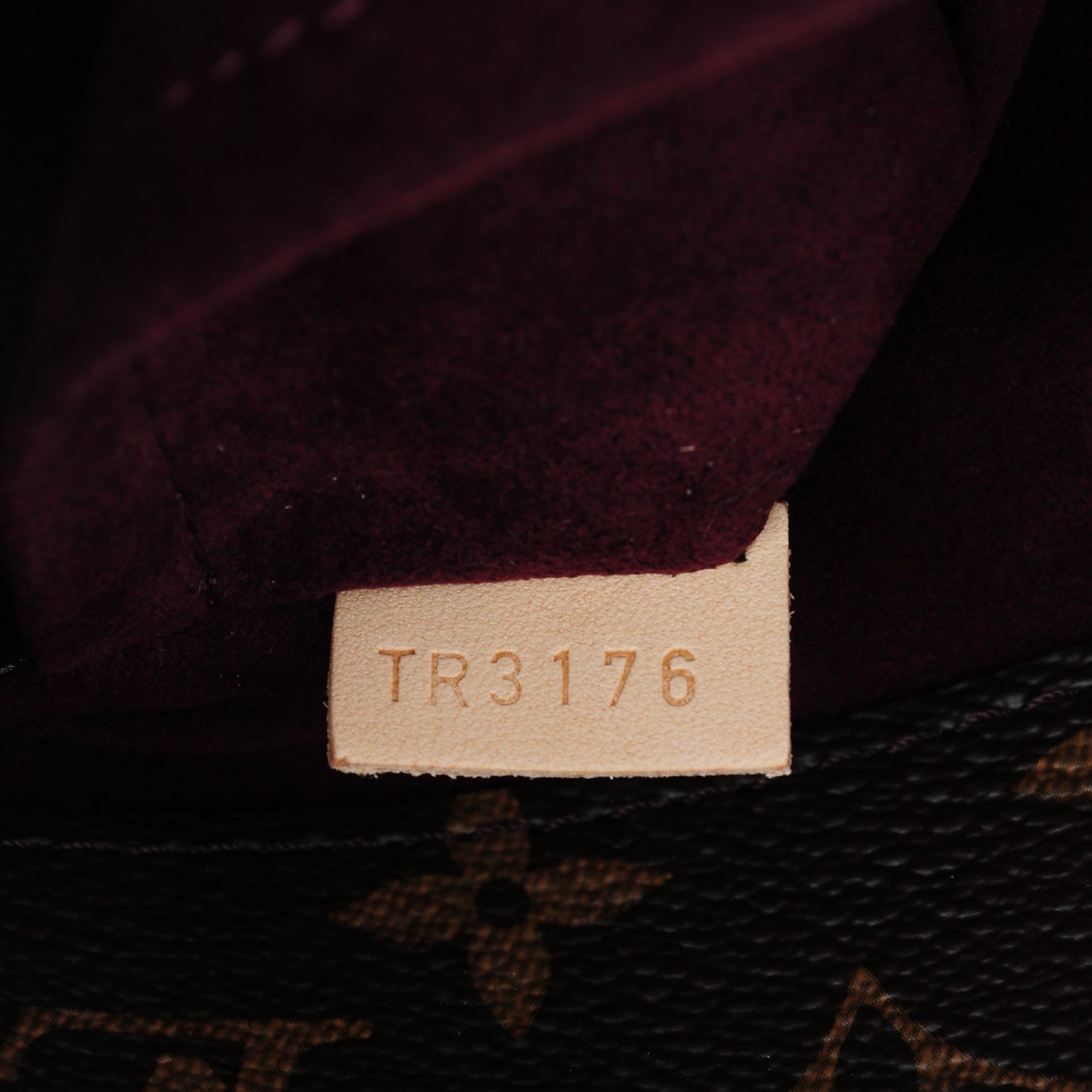 Louis Vuitton Monogram Montaigne GM 7 of 7