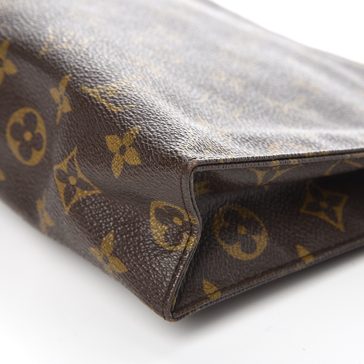 Louis Vuitton Monogram Toiletry Pouch 26 9 of 12