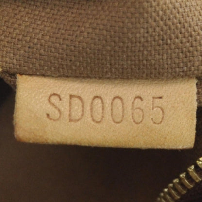 Louis Vuitton Monogram Batignolles Vertical 7 of 7