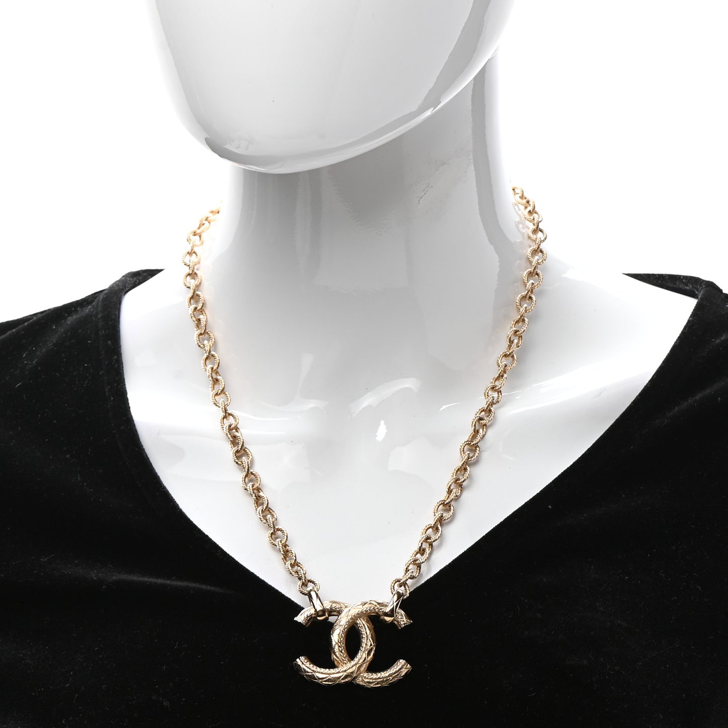 CC Pendant Chain Necklace Gold