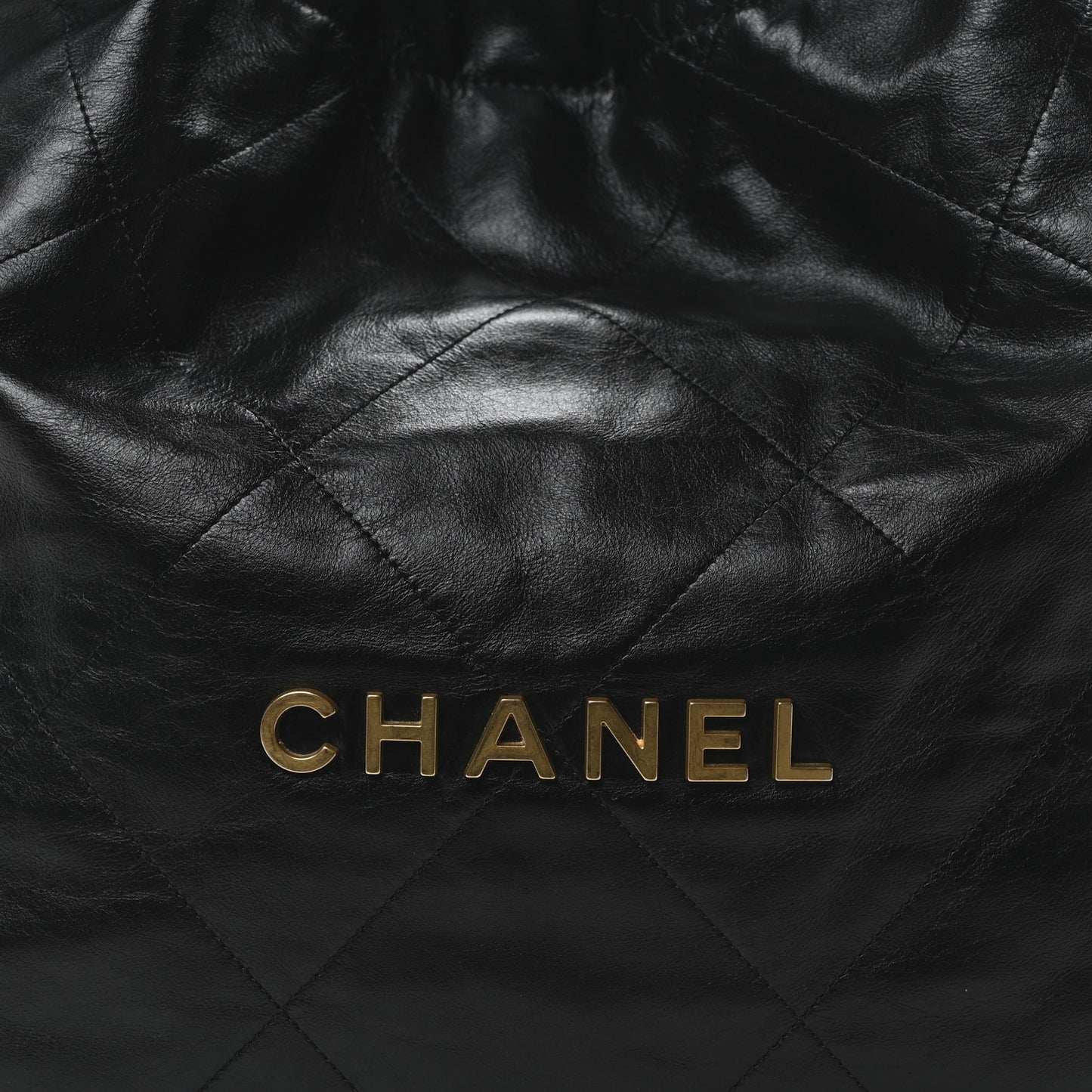 Shiny Calfskin Quilted Chanel 22 Black