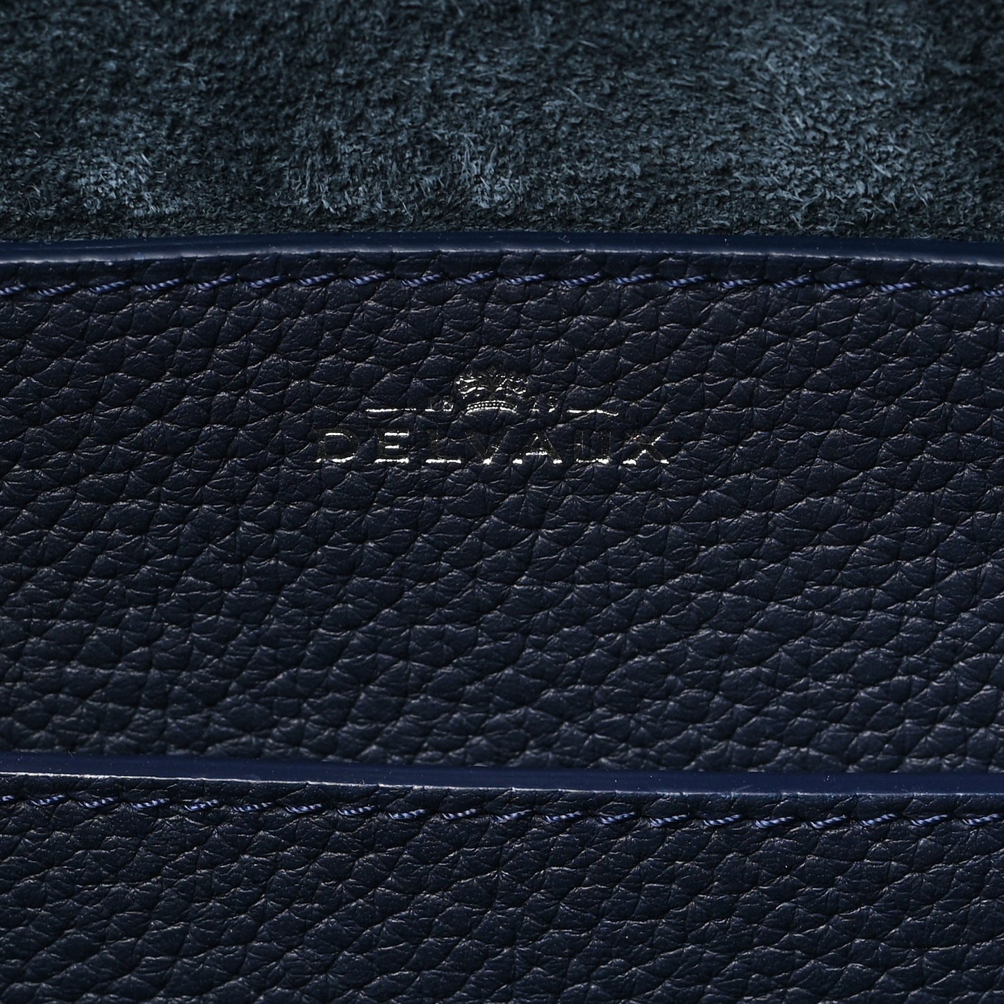 Taurillon Soft Cool Box MM Satchel Navy