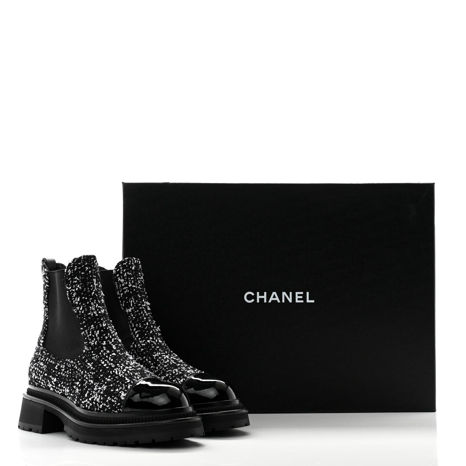 Chanel Tweed Patent Cap Toe Quilted Short Boots 39 Black White 9 of 9