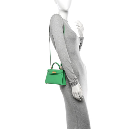 Hermes Madame Calfskin Mini Kelly Sellier 20 Vert Comics 2 of 11