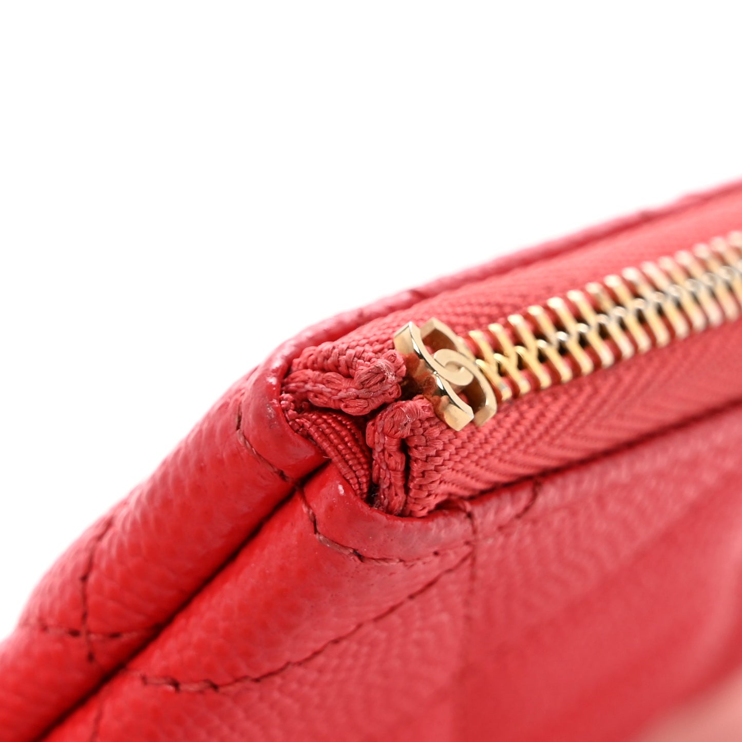 Caviar Quilted Small Cosmetic Case Red