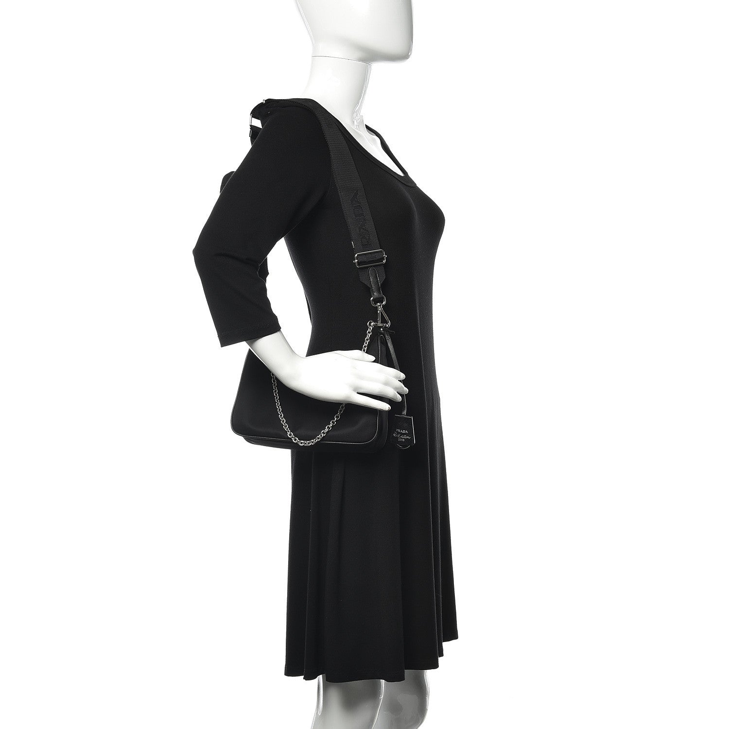 Prada Nylon Re-Edition 2005 Shoulder Bag Black 2 of 11