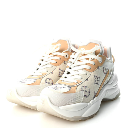Louis Vuitton Monogram Tweed Calfskin Run 55 Sneakers 37 White 4 of 10