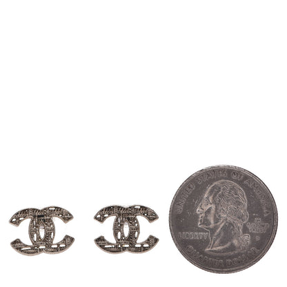 Chanel Tweed Effect CC Earrings Gold 2 of 6