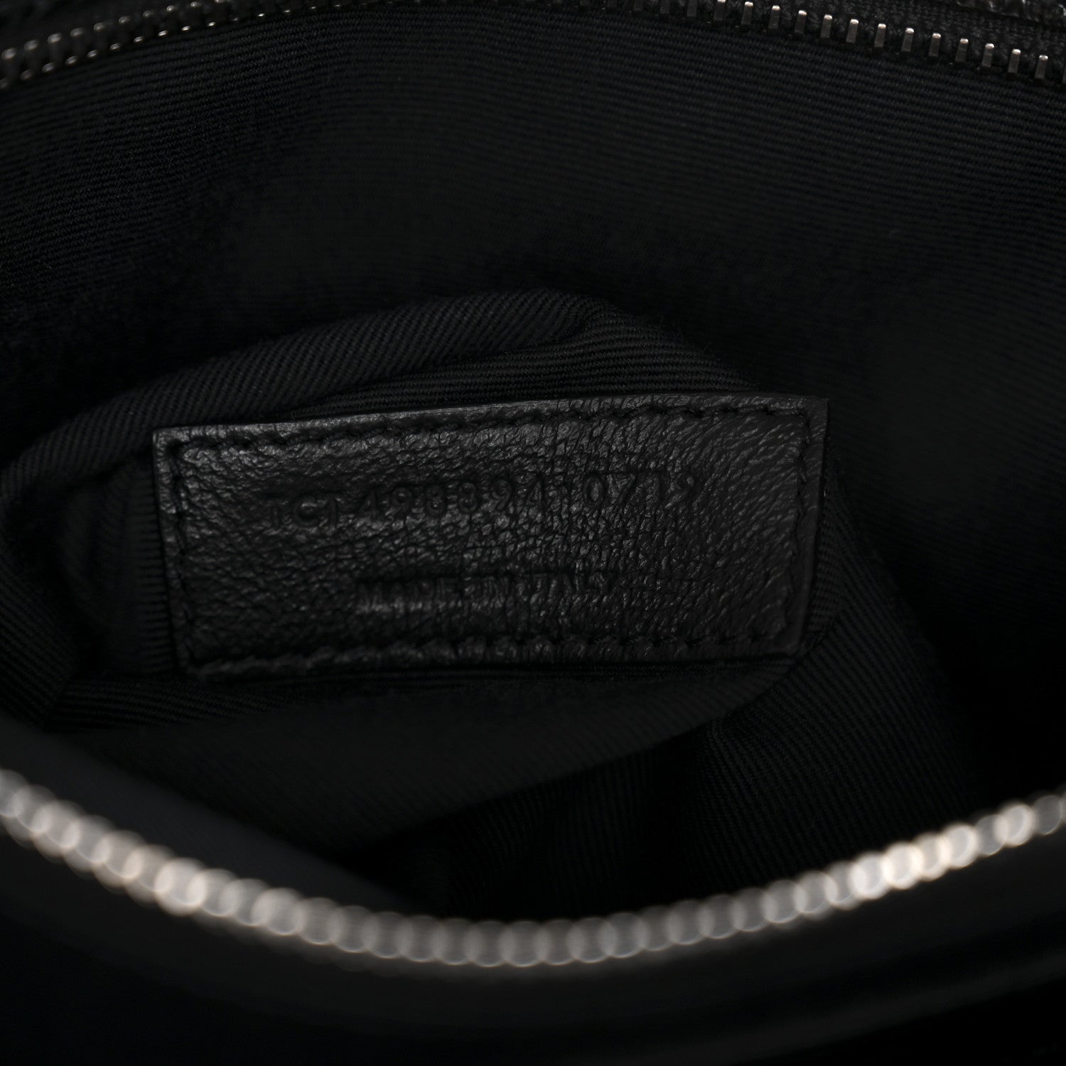 Saint Laurent Crinkled Calfskin Matelasse Monogram Medium Niki Chain Satchel Black 7 of 11