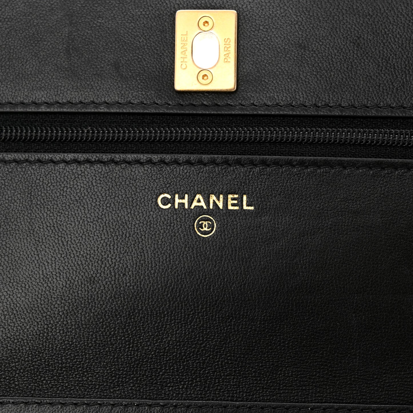 Lambskin Quilted Pearl Crush Wallet On Chain WOC Black