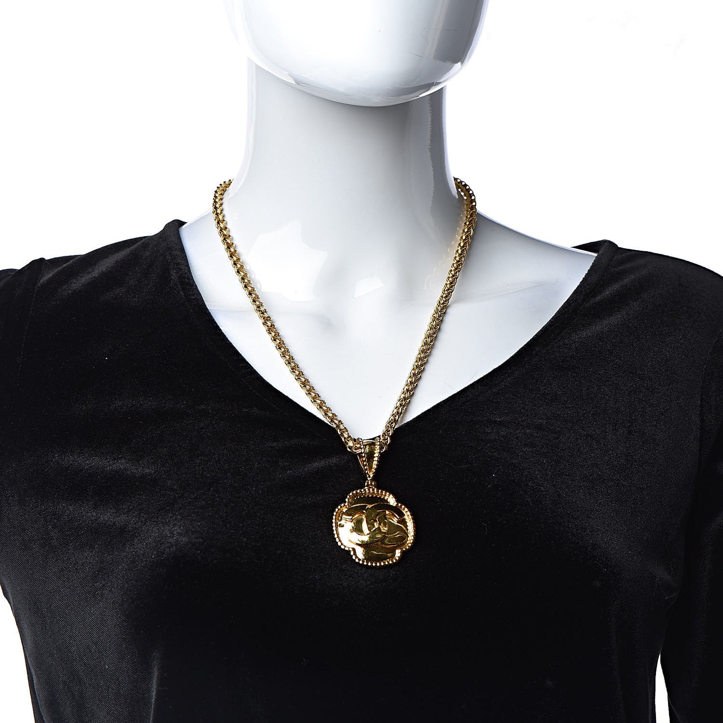 CC Chain Pendant Necklace Gold