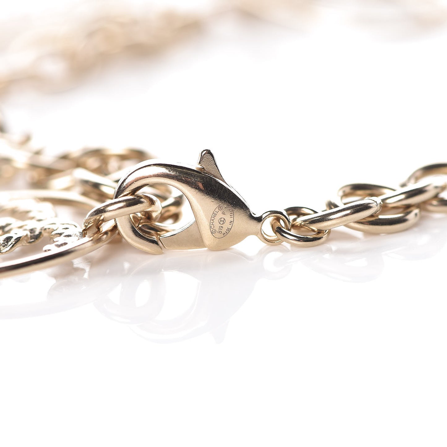 Metal Strass Crystal Logo Necklace Gold