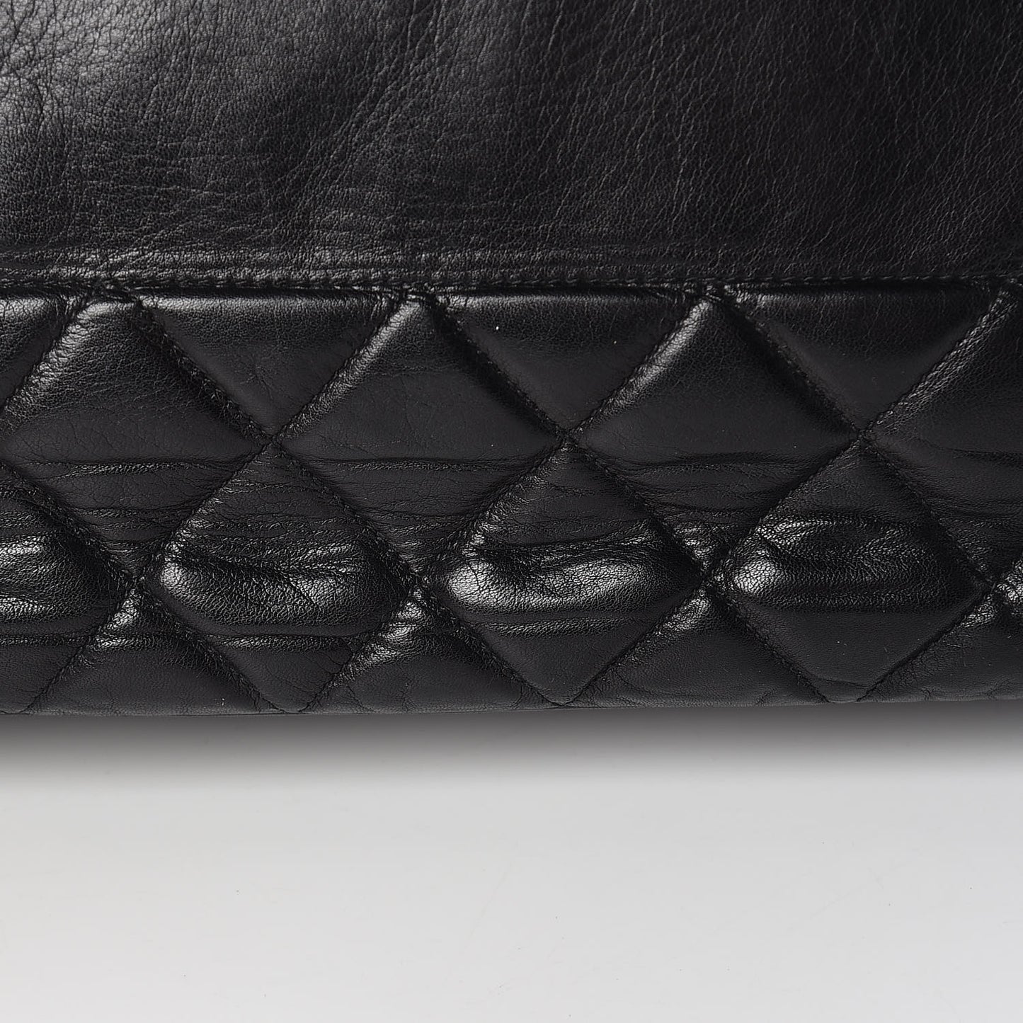 Lambskin Quilted Shoulder Bag Black