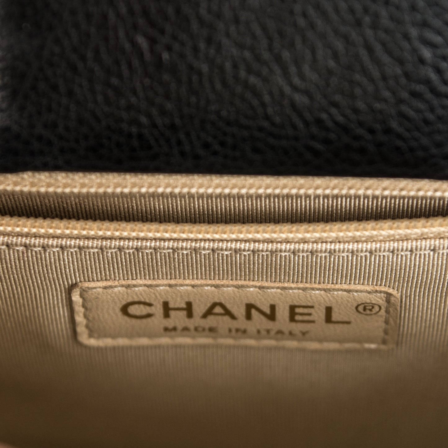 Grained Calfskin Stitched Small Label Click Shopper Tote Black