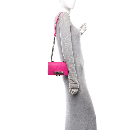 Alexander McQueen Lambskin Pleated Knuckle Shoulder Bag Fuchsia 2 of 10