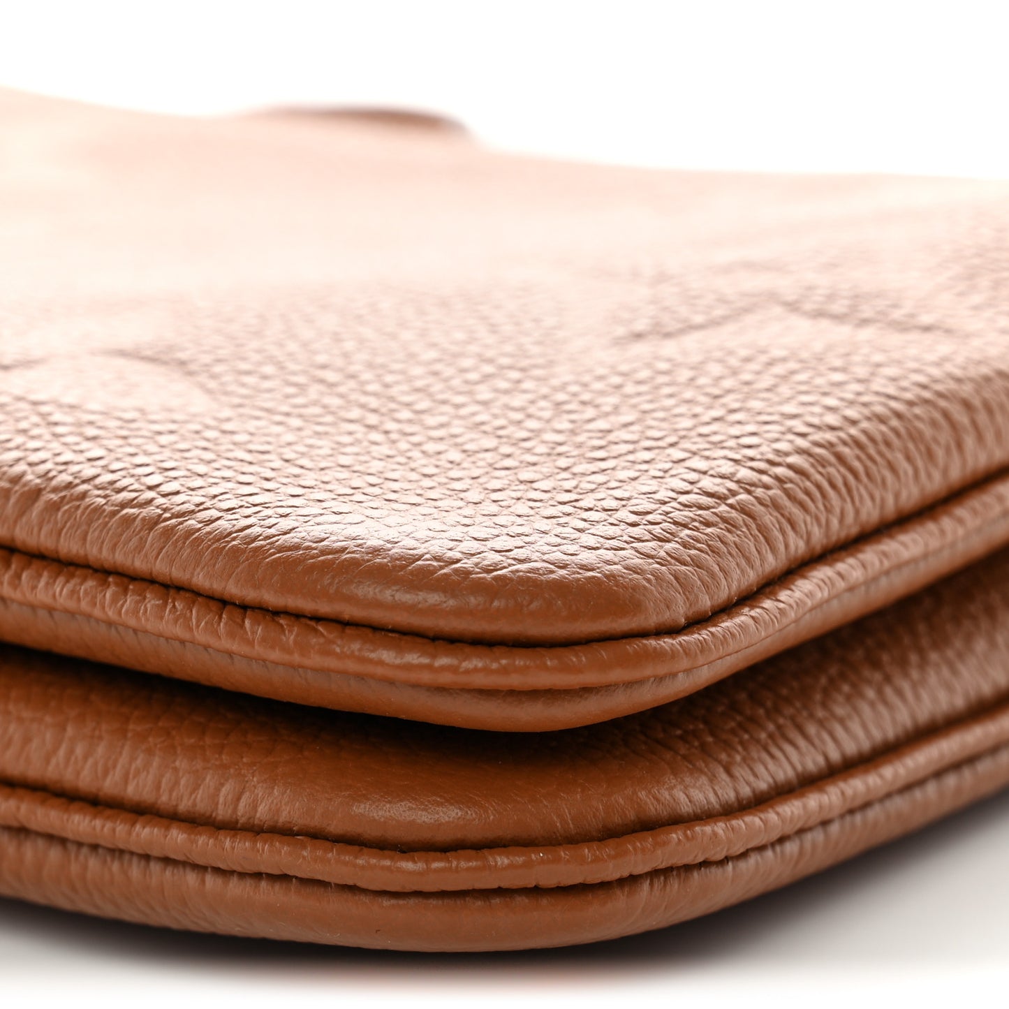 Empreinte Monogram Giant Double Zip Pochette Caramel