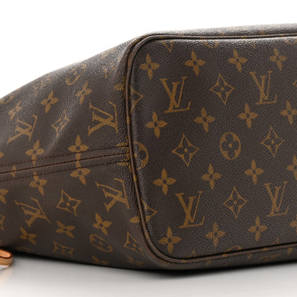 Louis Vuitton Monogram Neverfull MM 9 of 21