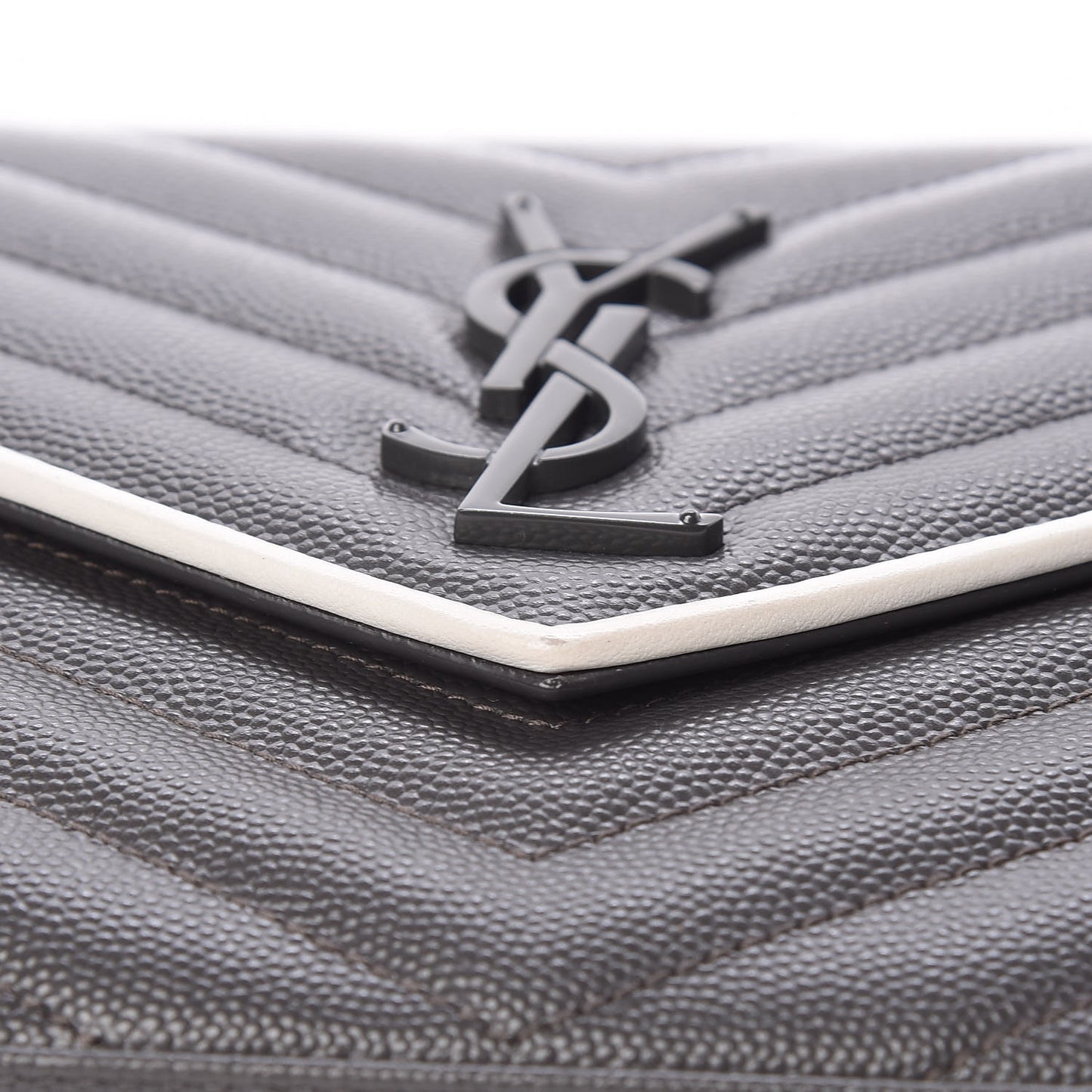 Grain De Poudre Matelasse Chevron Monogram Chain Wallet Grey White