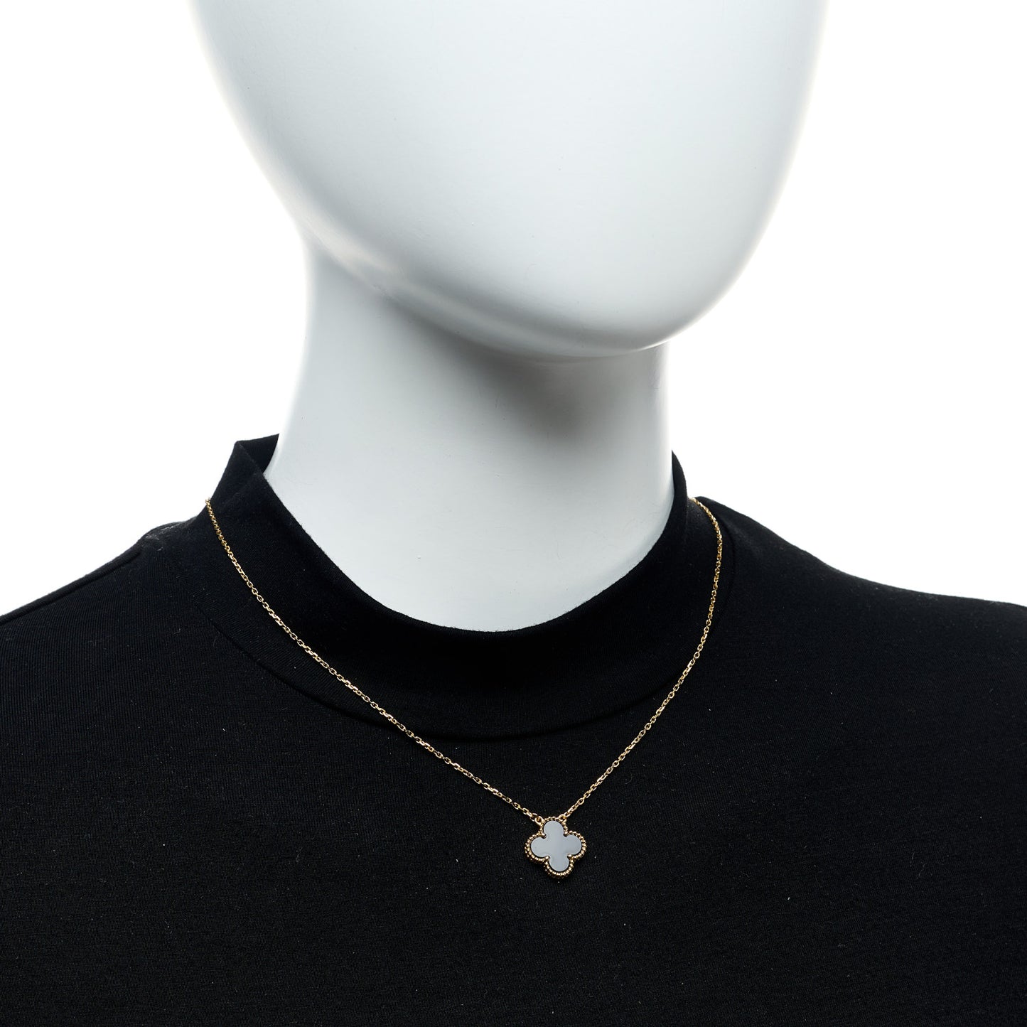18K Yellow Gold Black Onyx Vintage Alhambra Pendant Necklace